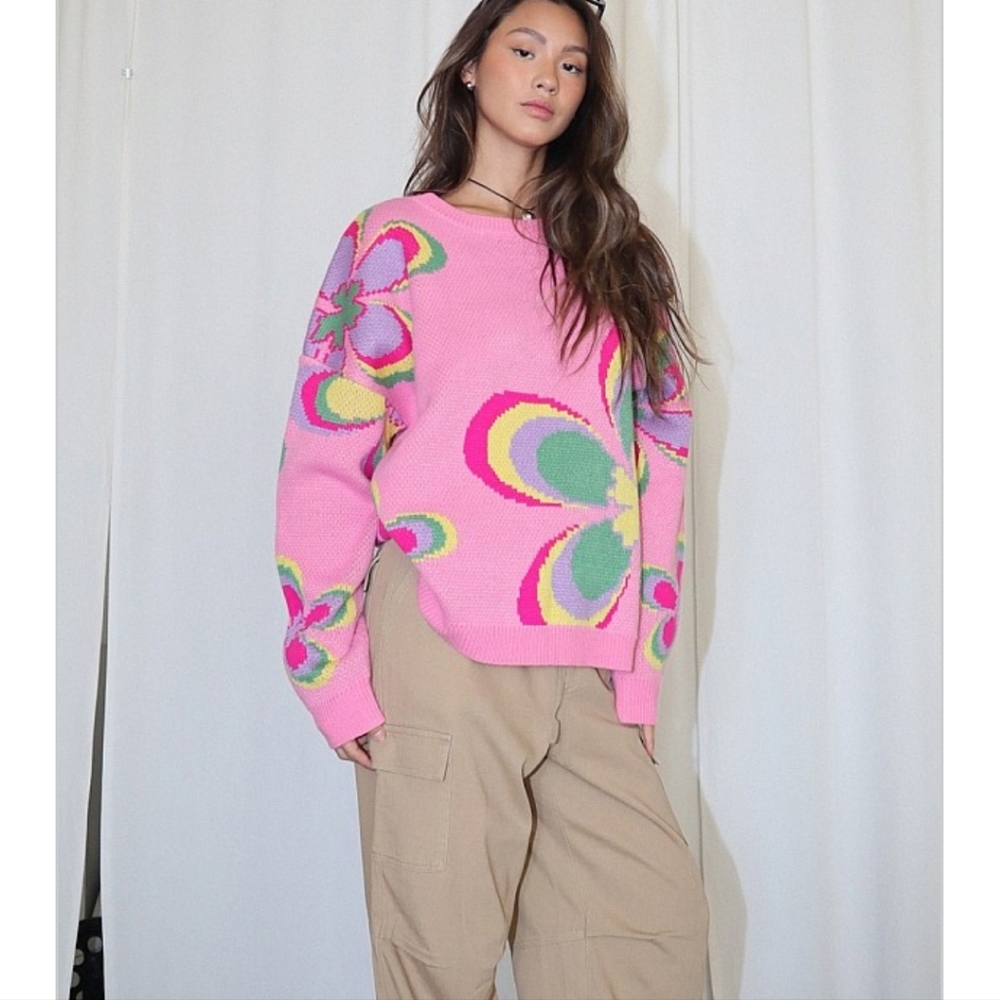 Pink Floral Crewneck Sweater — Bold Multicolor Flower Design